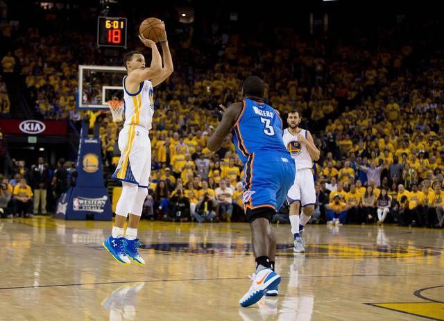 羽毛球舞台 羽毛球舞台